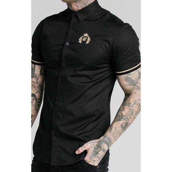 Barbero con estilo casual y profesional